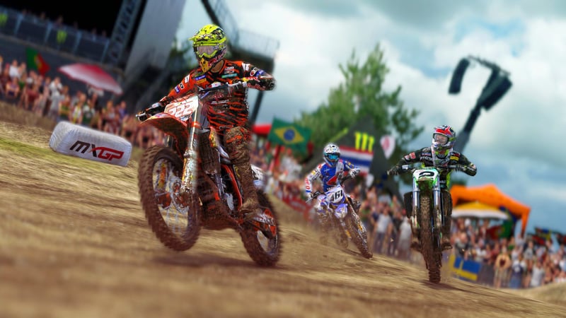 Official cover for MXGP2 - The Official Motocross Videogame Compact on PlayStation