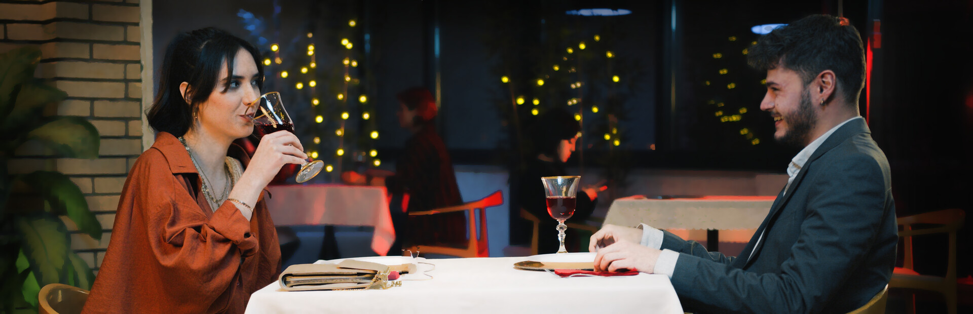 First Date : Late To Date cover image